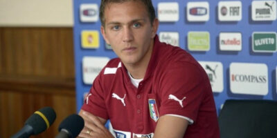 Phân Tích Chiến Thuật: Cách Domenico Criscito Tạo Dấu Ấn Trong Các Trận Đấu